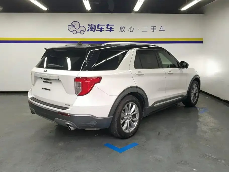 Ford Explorer 2021 из CN, фото 10