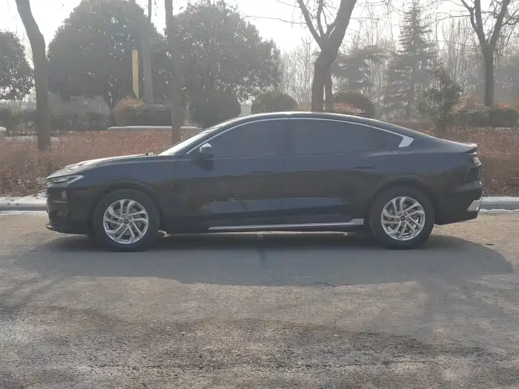 Ford Mondeo 2023 из CN, фото 7