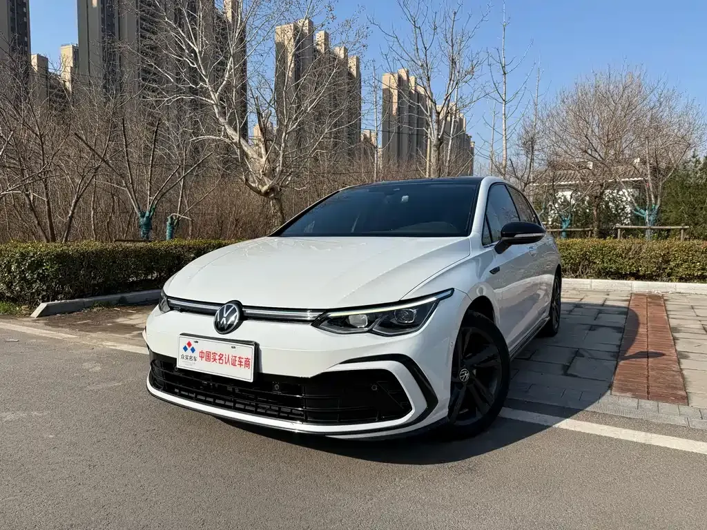 Volkswagen Golf 2022 из CN, фото 10