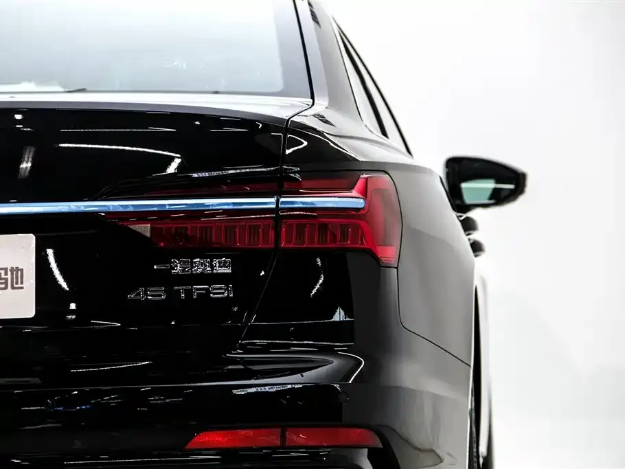 Audi A6L 2026 из CN, фото 9