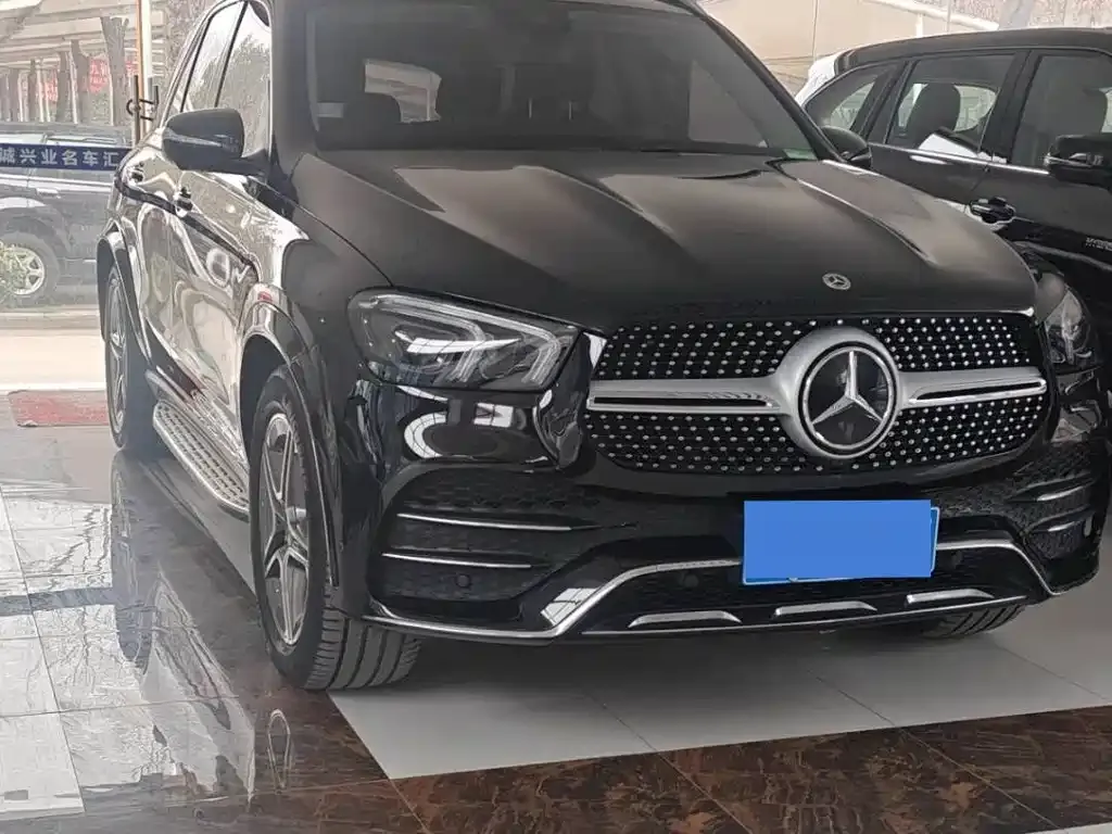 Mercedes-Benz GLE 2023 из CN, фото 1