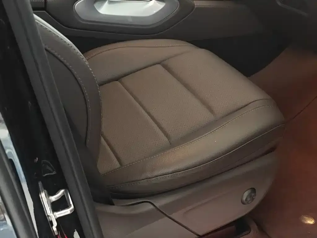 Mercedes-Benz GLE 2023 из CN, фото 2