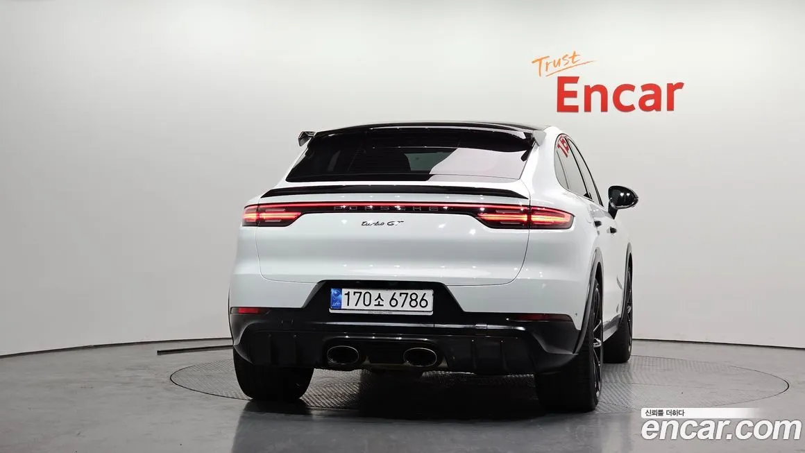 Porsche Cayenne 2023 из KR, фото 8