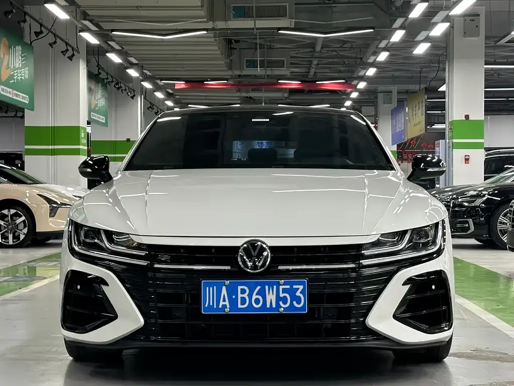 Volkswagen CC 2022 из CN, фото 2
