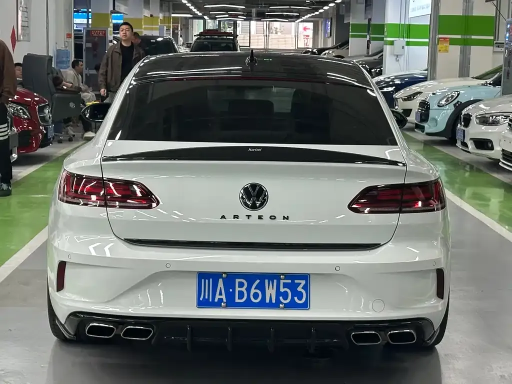 Volkswagen CC 2022 из CN, фото 4