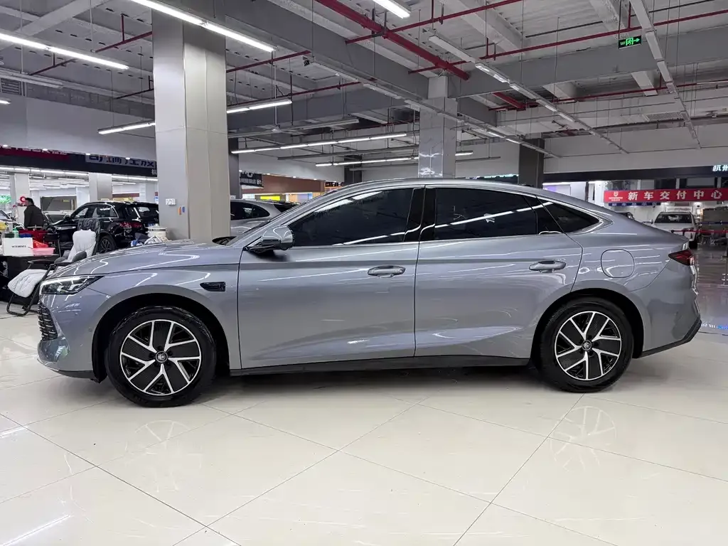 BYD Qin L 2025 из CN, фото 3