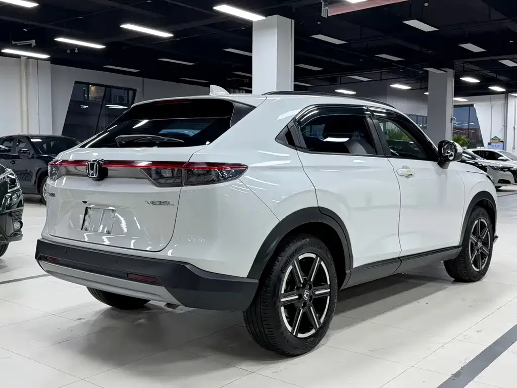 Honda Vezel 2023 из CN, фото 2