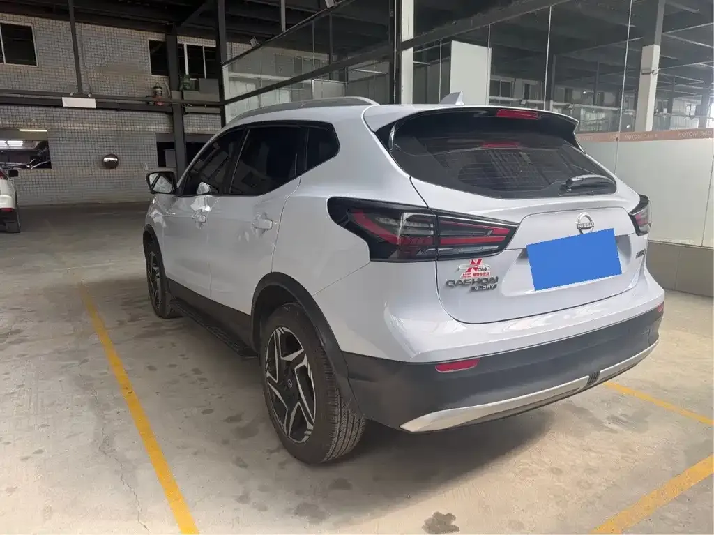 Nissan Qashqai — фото 3