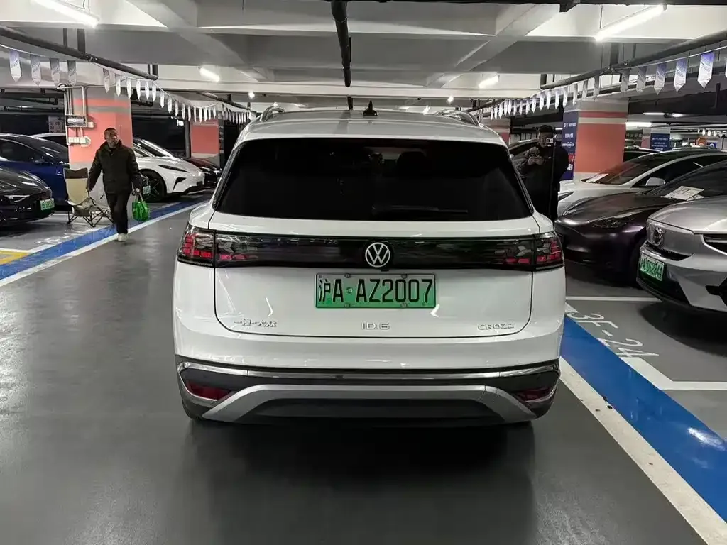 Volkswagen ID.6 Crozz 2022 из CN, фото 2