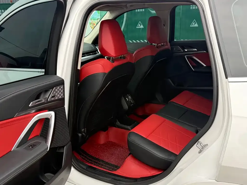BMW X1 2023 из CN, фото 3