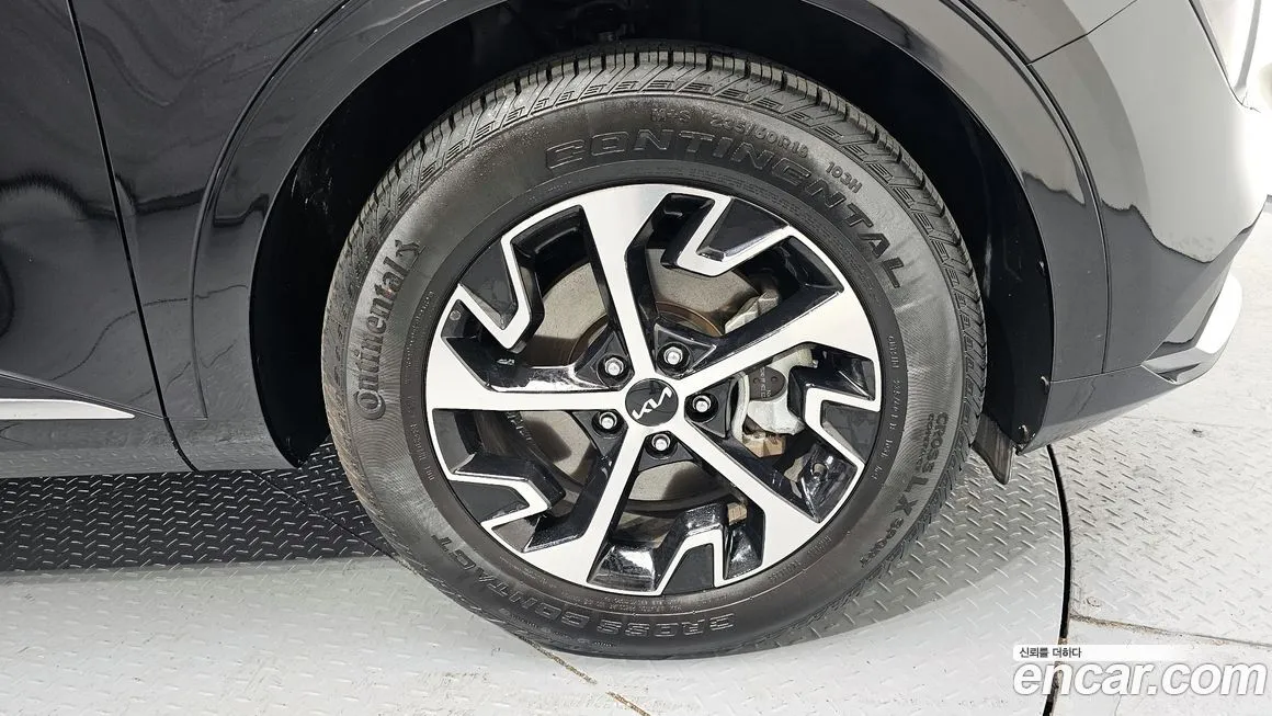 Kia Sportage — фото 9