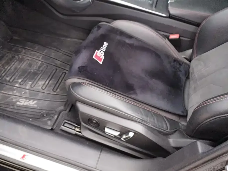 Audi A6L 2025 из CN, фото 8