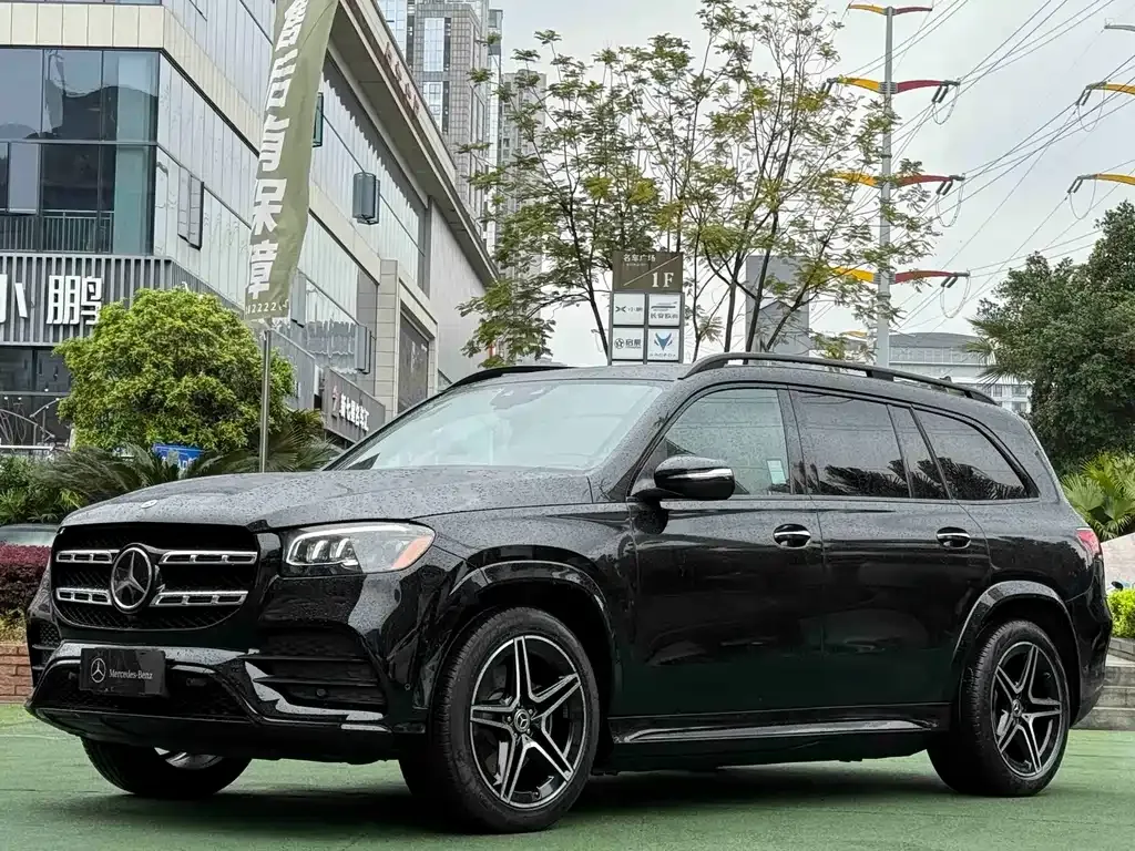 Mercedes-Benz GLS — фото 1