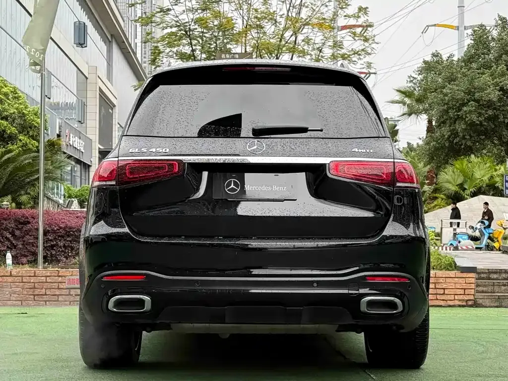 Mercedes-Benz GLS — фото 8