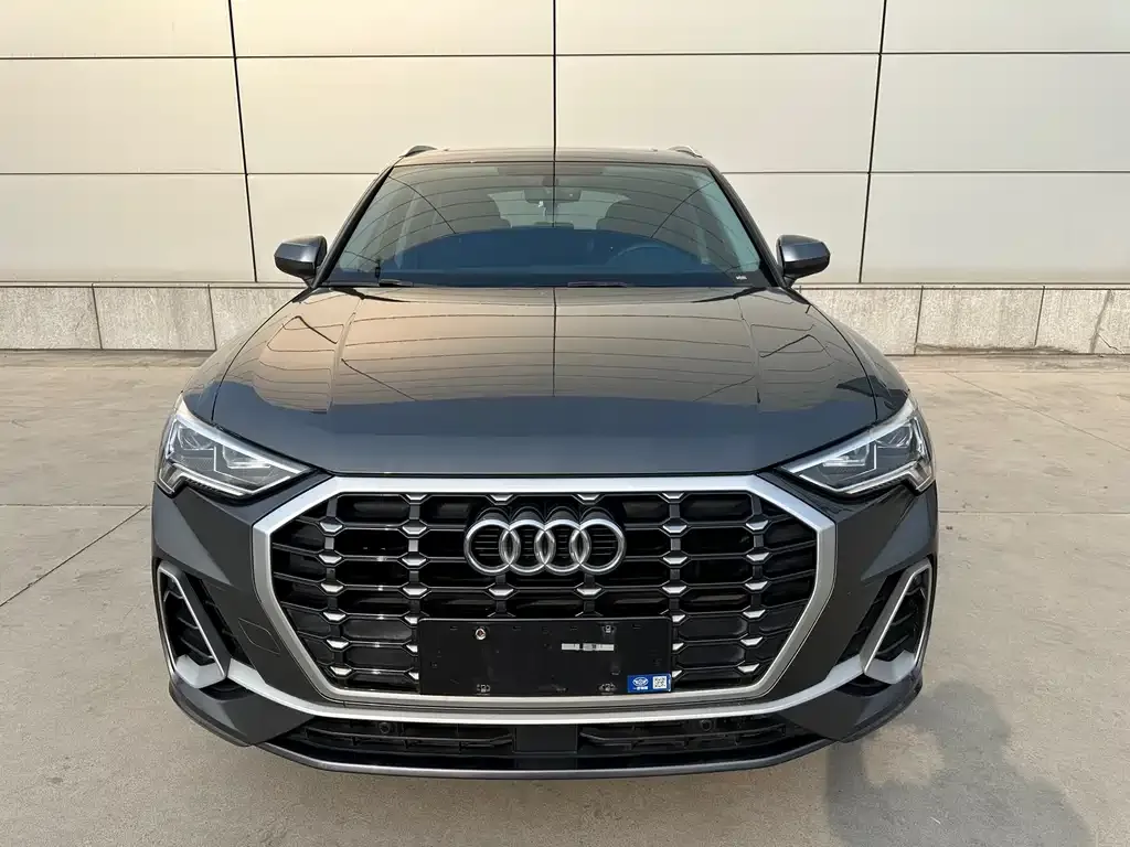 Audi Q3 2022 из CN, фото 3