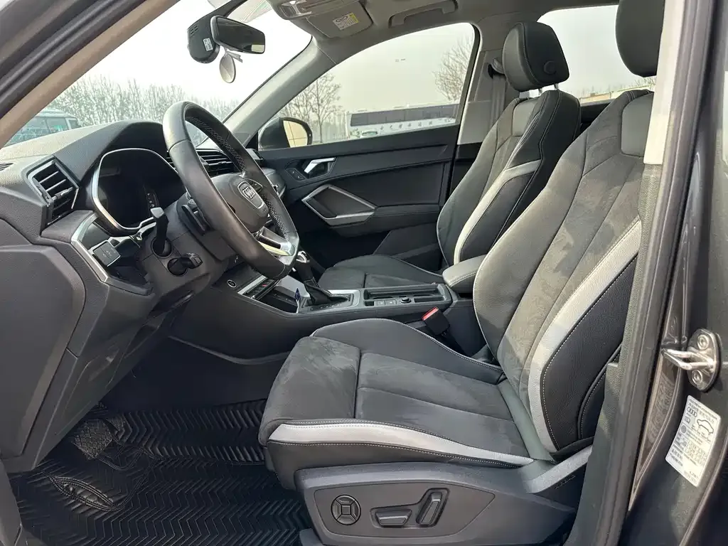 Audi Q3 2022 из CN, фото 4