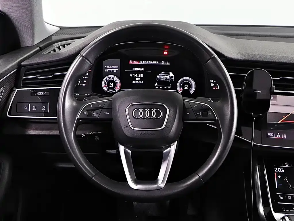 Audi Q8 2022 из CN, фото 10