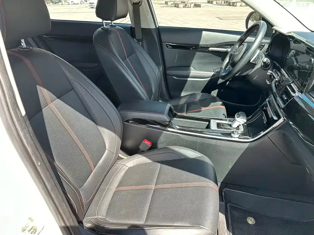 Kia KX3 2022 из CN, фото 3