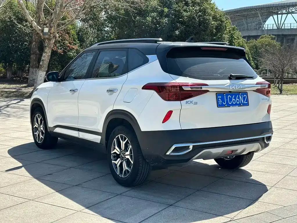 Kia KX3 2022 из CN, фото 9
