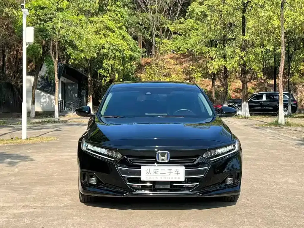 Honda Accord — фото 5