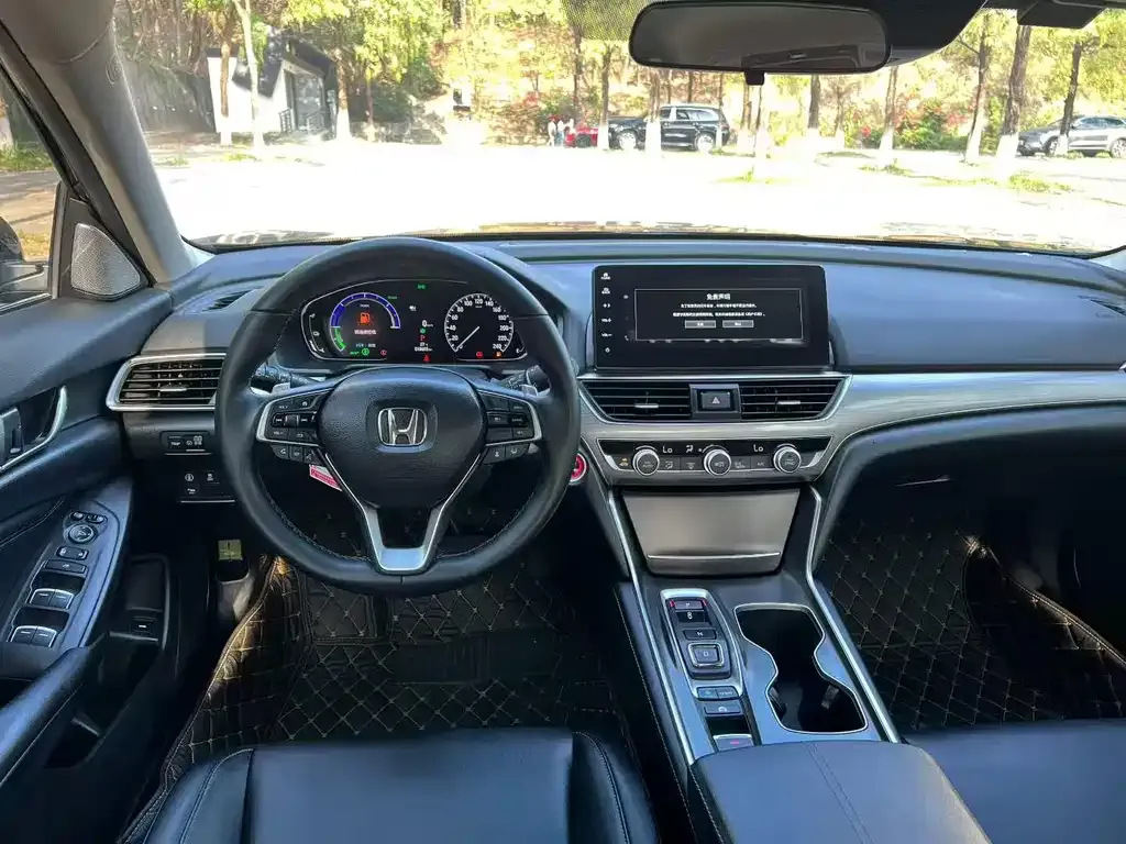 Honda Accord — фото 2