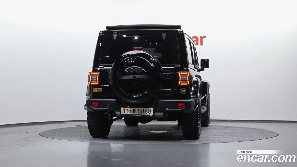 Jeep Wrangler — фото 3