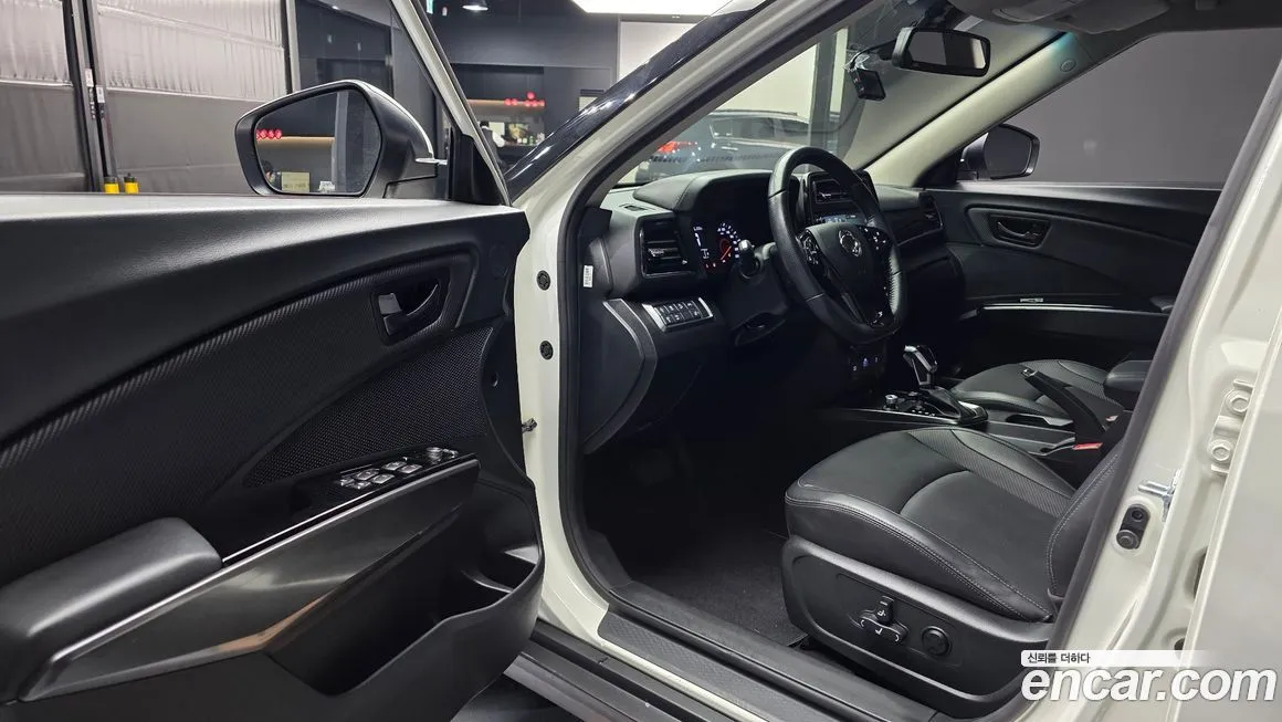 KG Mobility (Ssangyong) TIBOLI 2021 из KR, фото 9