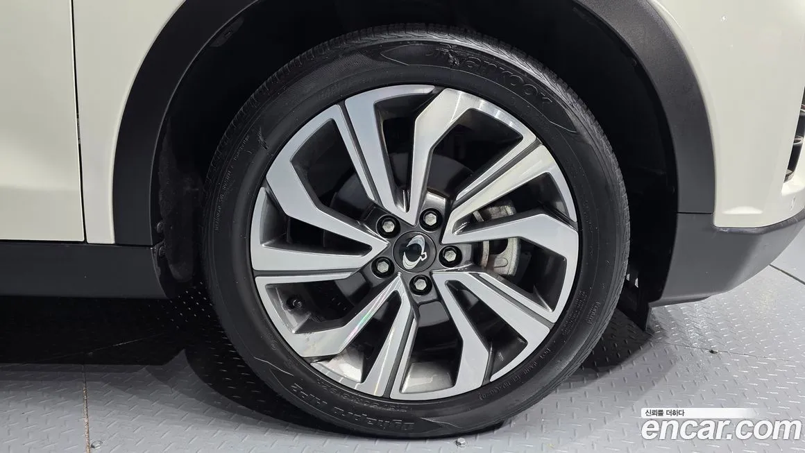 KG Mobility (Ssangyong) TIBOLI 2021 из KR, фото 6