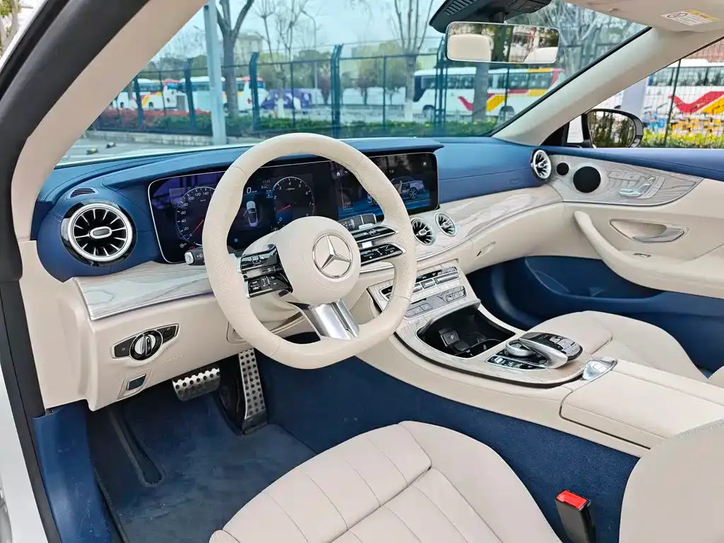 Mercedes-Benz E-Class (Import) — фото 4