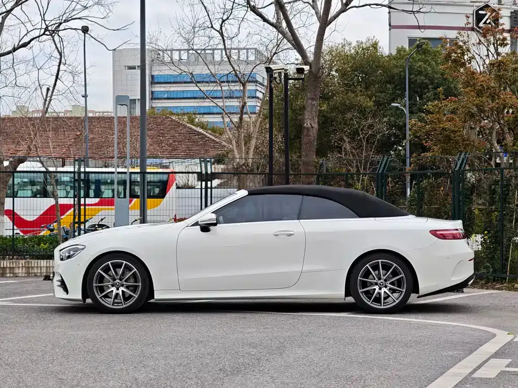 Mercedes-Benz E-Class (Import) — фото 10