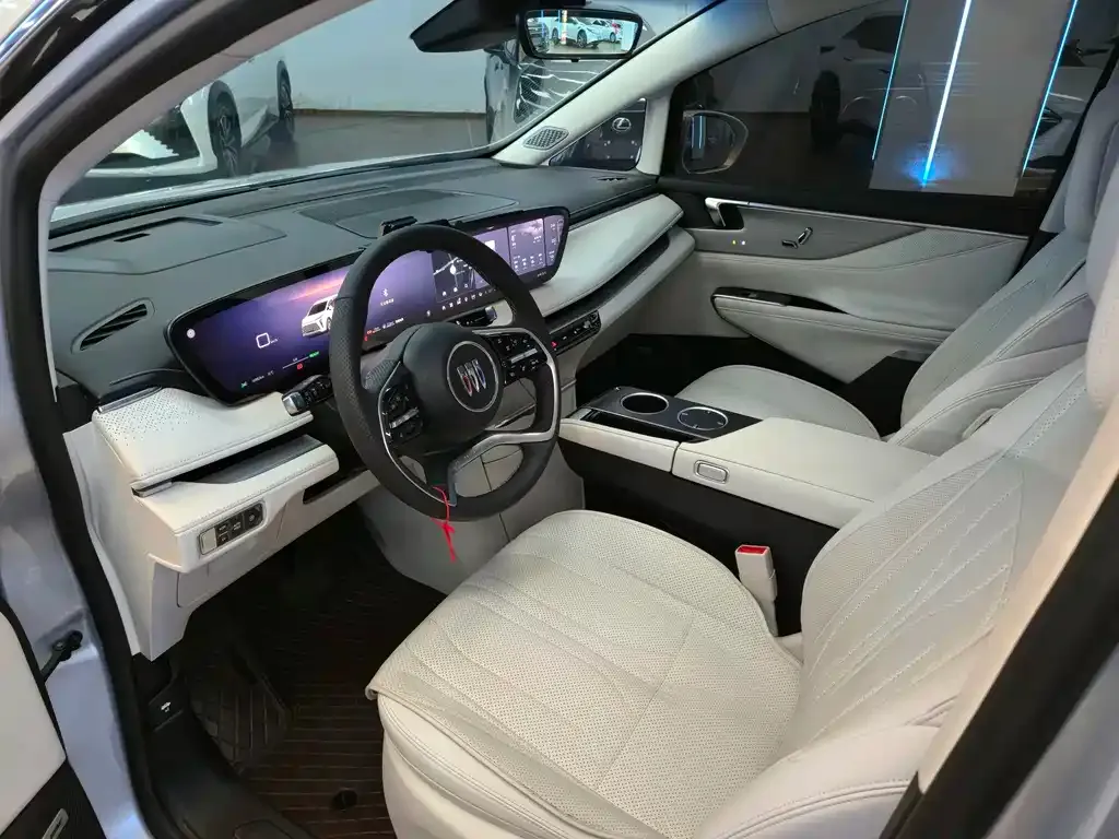 Buick GL8 Hybrid 2024 из CN, фото 6