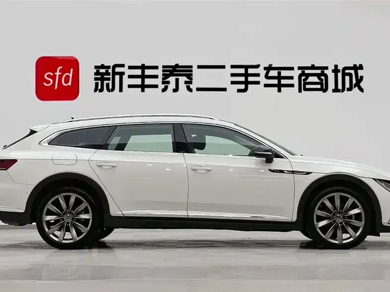 Volkswagen CC 2024 из CN, фото 5
