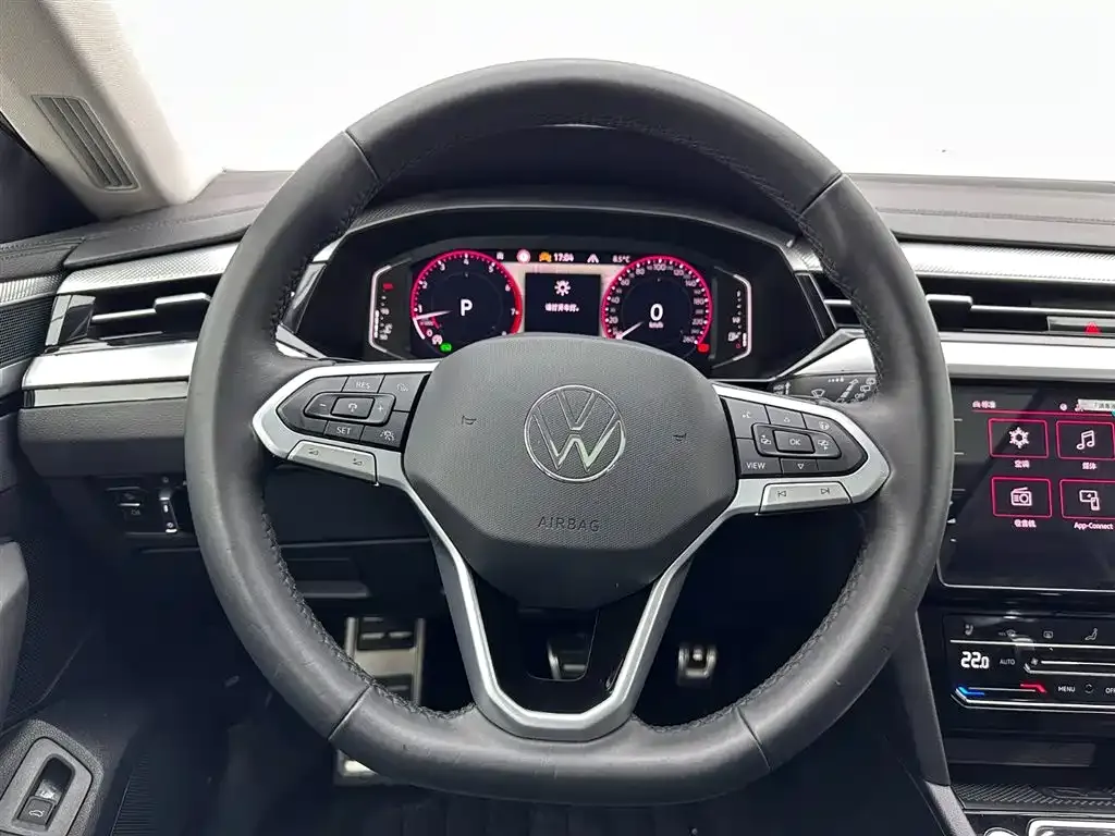 Volkswagen CC 2024 из CN, фото 8