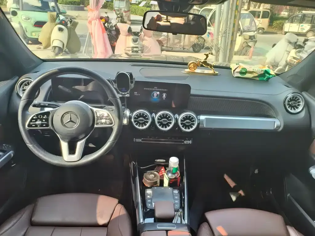 Mercedes-Benz GLB 2023 из CN, фото 2