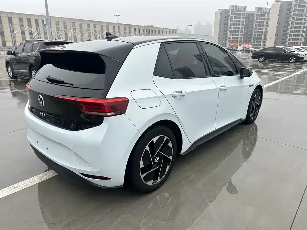 Volkswagen ID.3 2023 из CN, фото 2
