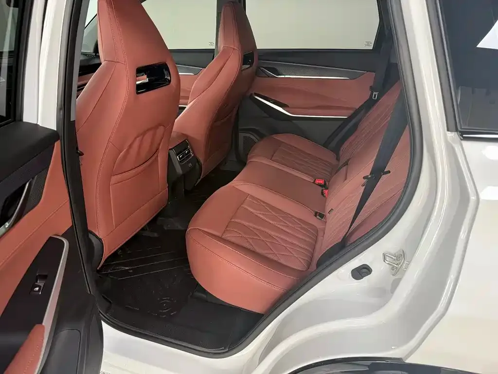 Changan CS75PLUS — фото 3