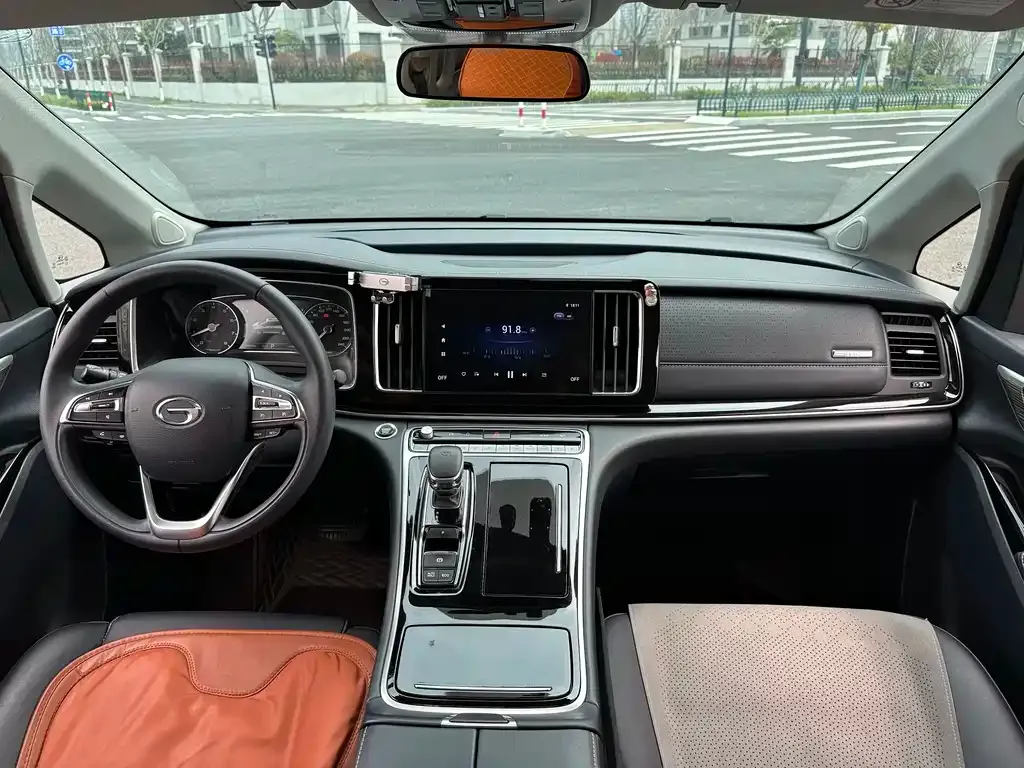 GAC Motor Trumpchi M8 — фото 4