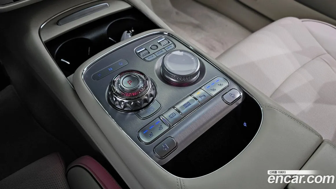 Genesis G90 — фото 10