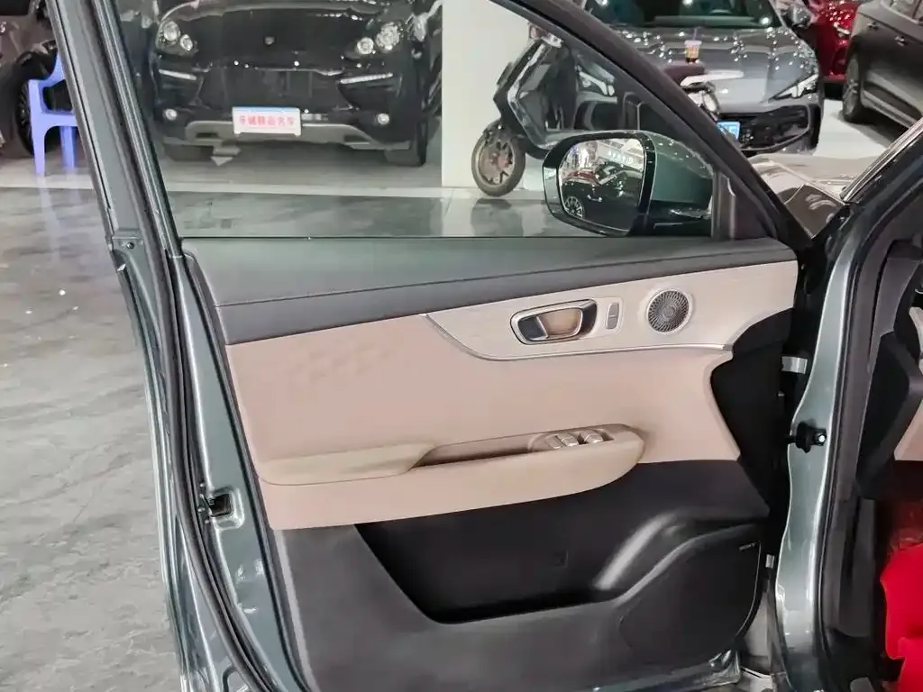 Chery Tiggo 8 PLUS — фото 10