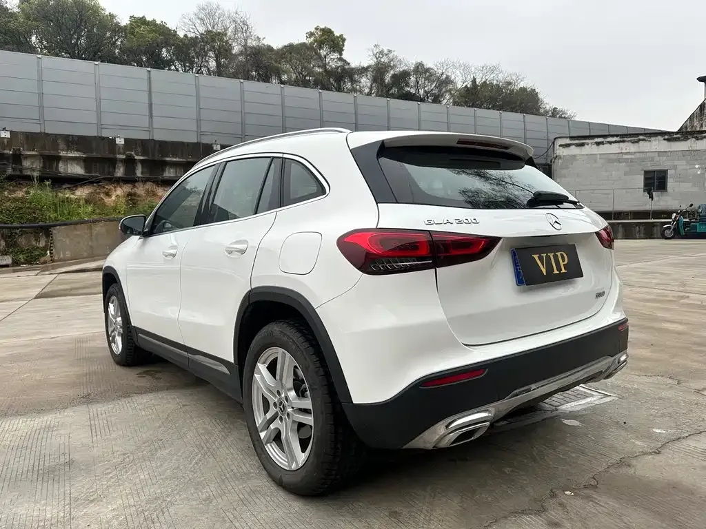 Mercedes-Benz GLA — фото 4