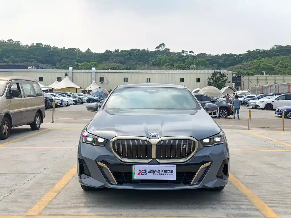 BMW i5 2024 из CN, фото 4