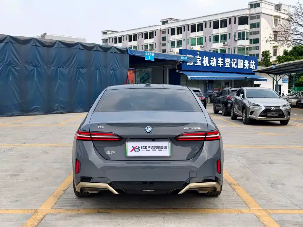 BMW i5 2024 из CN, фото 5