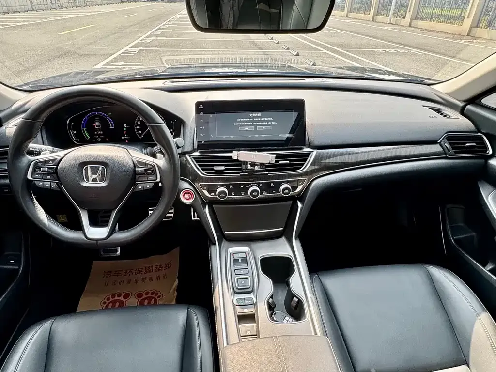 Honda Accord — фото 5