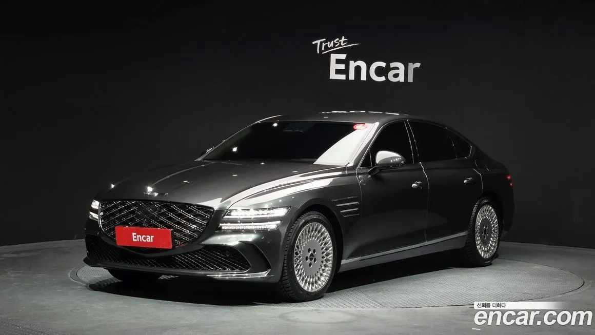 Genesis G80 — фото 1