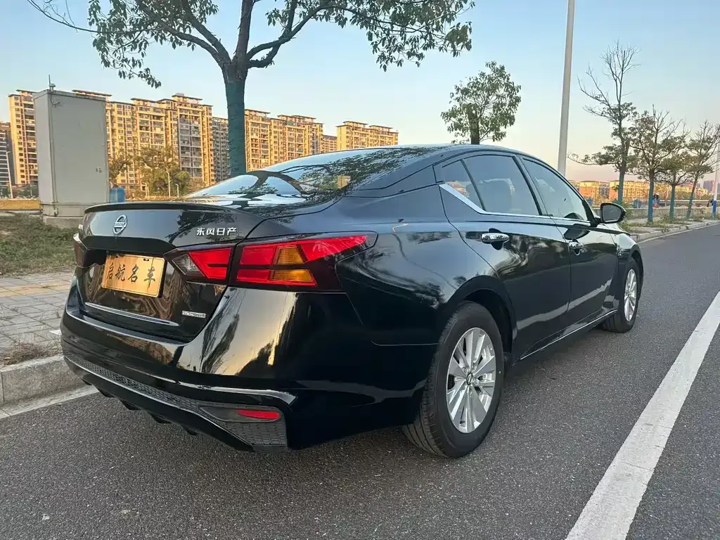 Nissan Teana 2022 из CN, фото 4