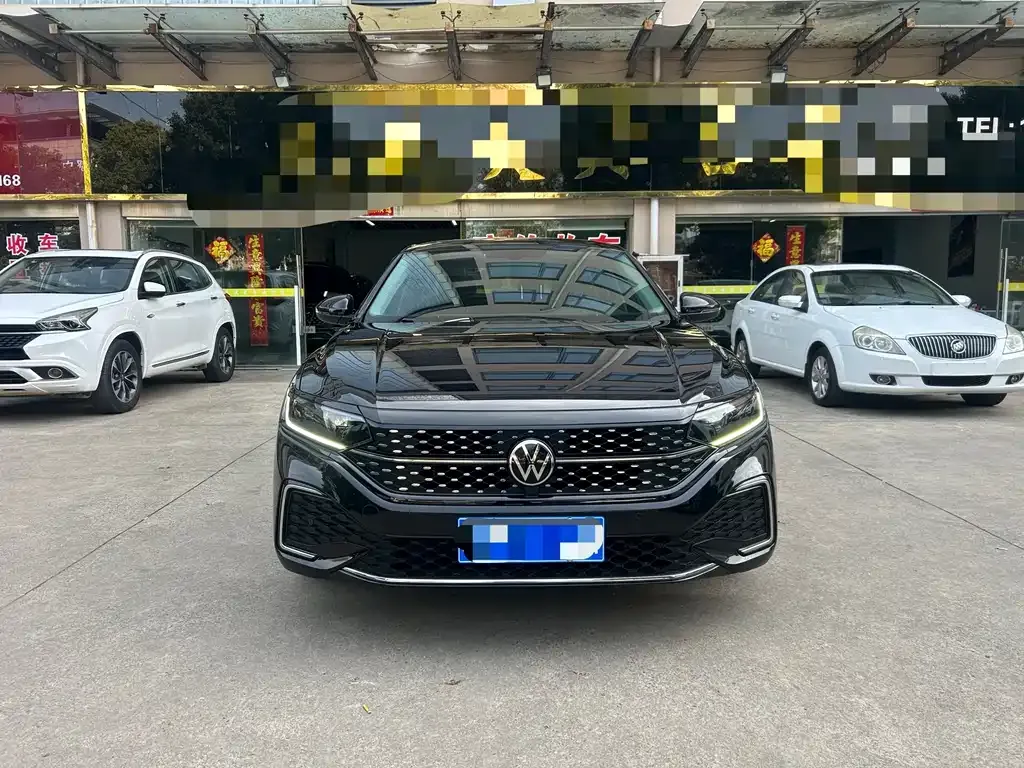 Volkswagen Passat — фото 2