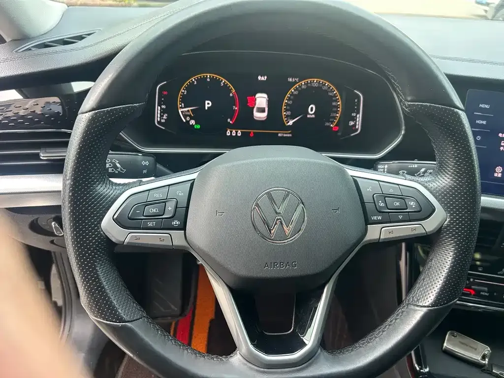 Volkswagen Passat — фото 5
