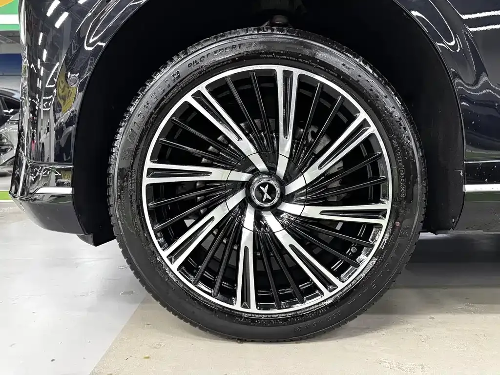 XPeng G9 2023 из CN, фото 7