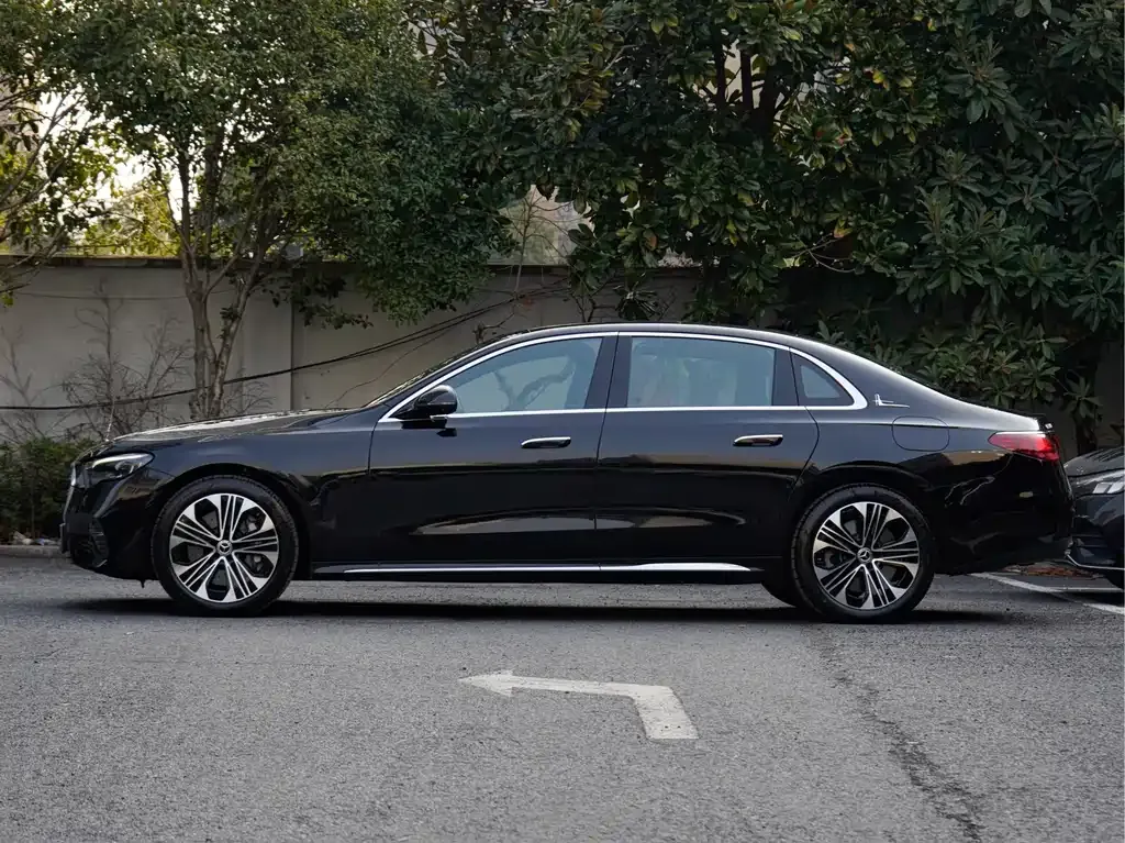 Mercedes-Benz E-Class New Energy — фото 10
