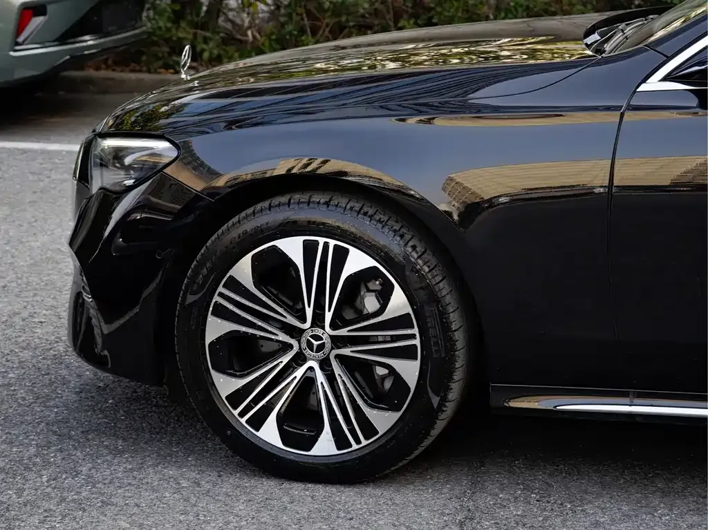 Mercedes-Benz E-Class New Energy — фото 9